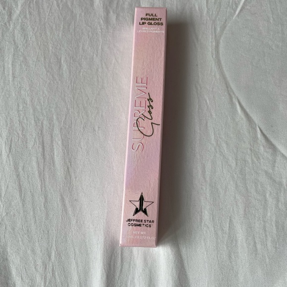 Jeffree Star Supreme Gloss - Cookie Dough Fetish - Picture 9 of 11
